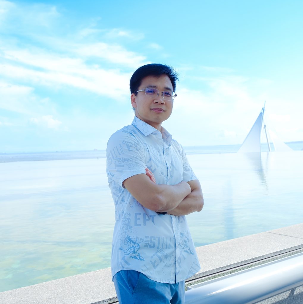 Takahara tên Việt là Hoàng Thăng